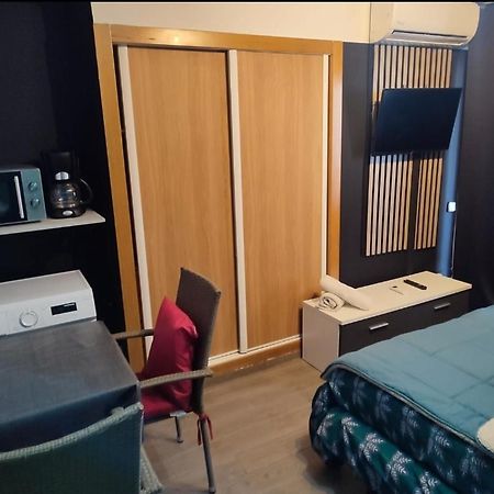 Apartamento segunda línea de la playa Capellán Salou Esterno foto
