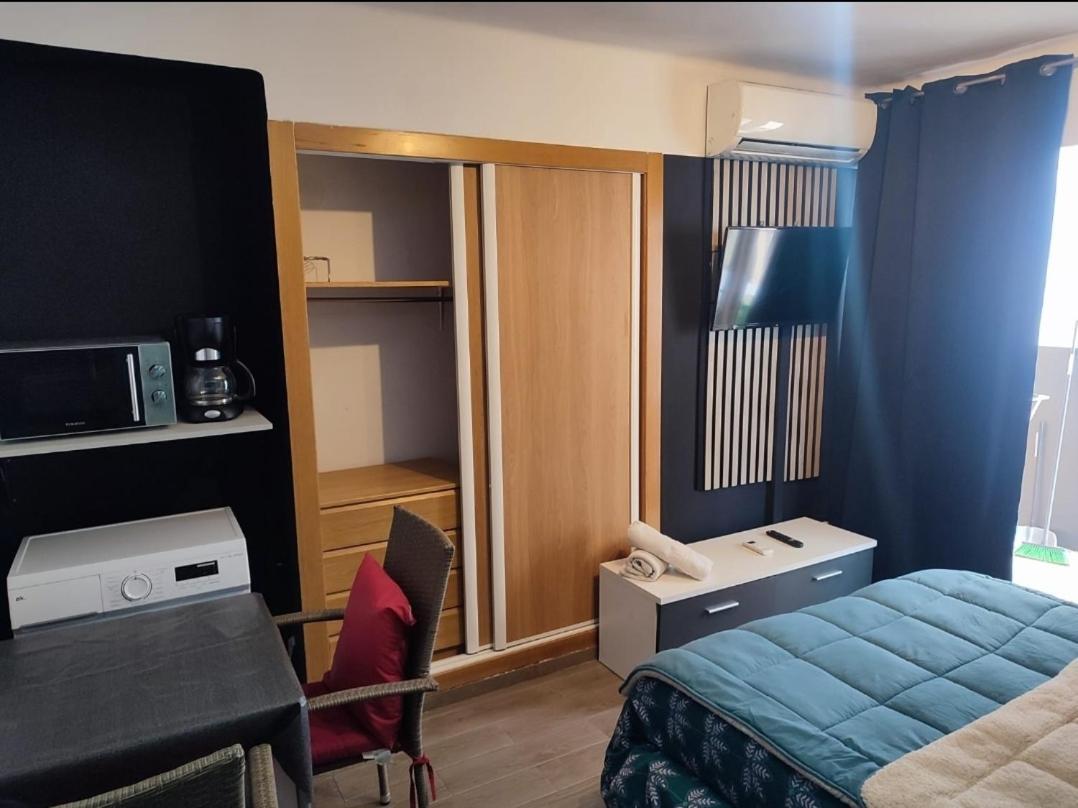 Apartamento segunda línea de la playa Capellán Salou Camera foto