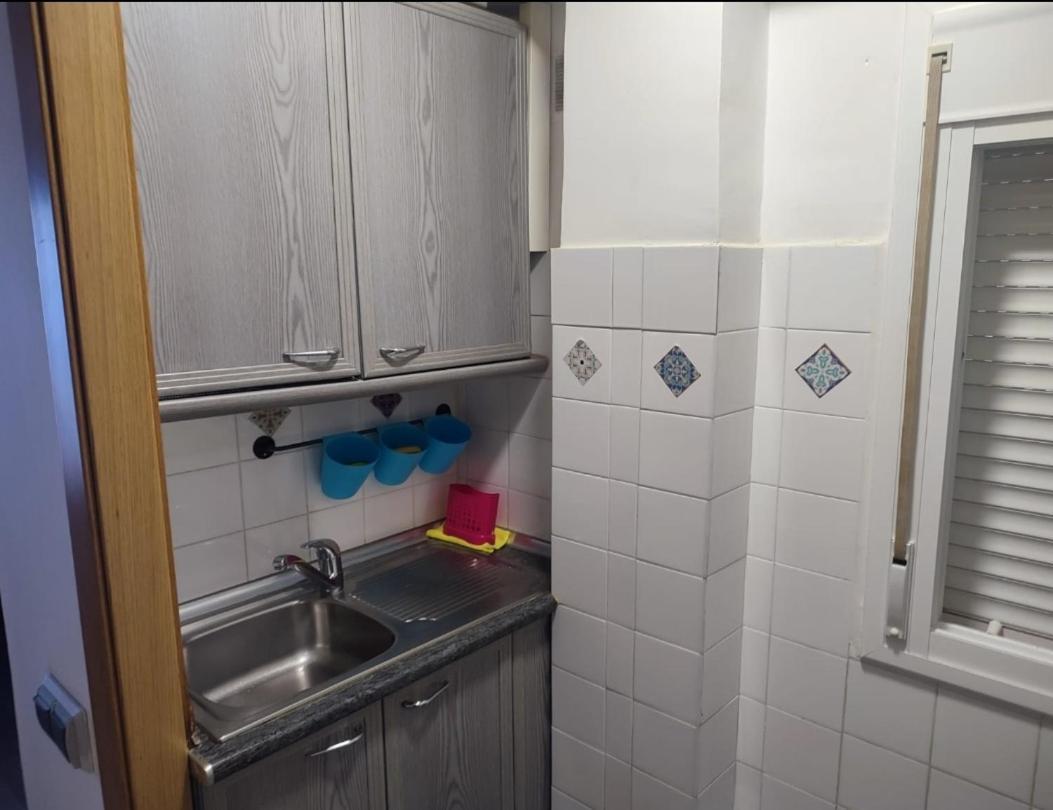 Apartamento segunda línea de la playa Capellán Salou Camera foto