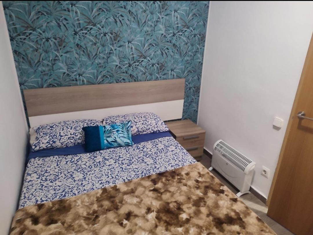 Apartamento segunda línea de la playa Capellán Salou Camera foto